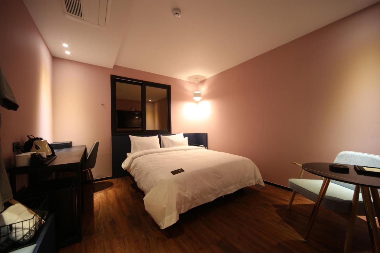 Hotel French Code Myeongji Busan Exterior photo