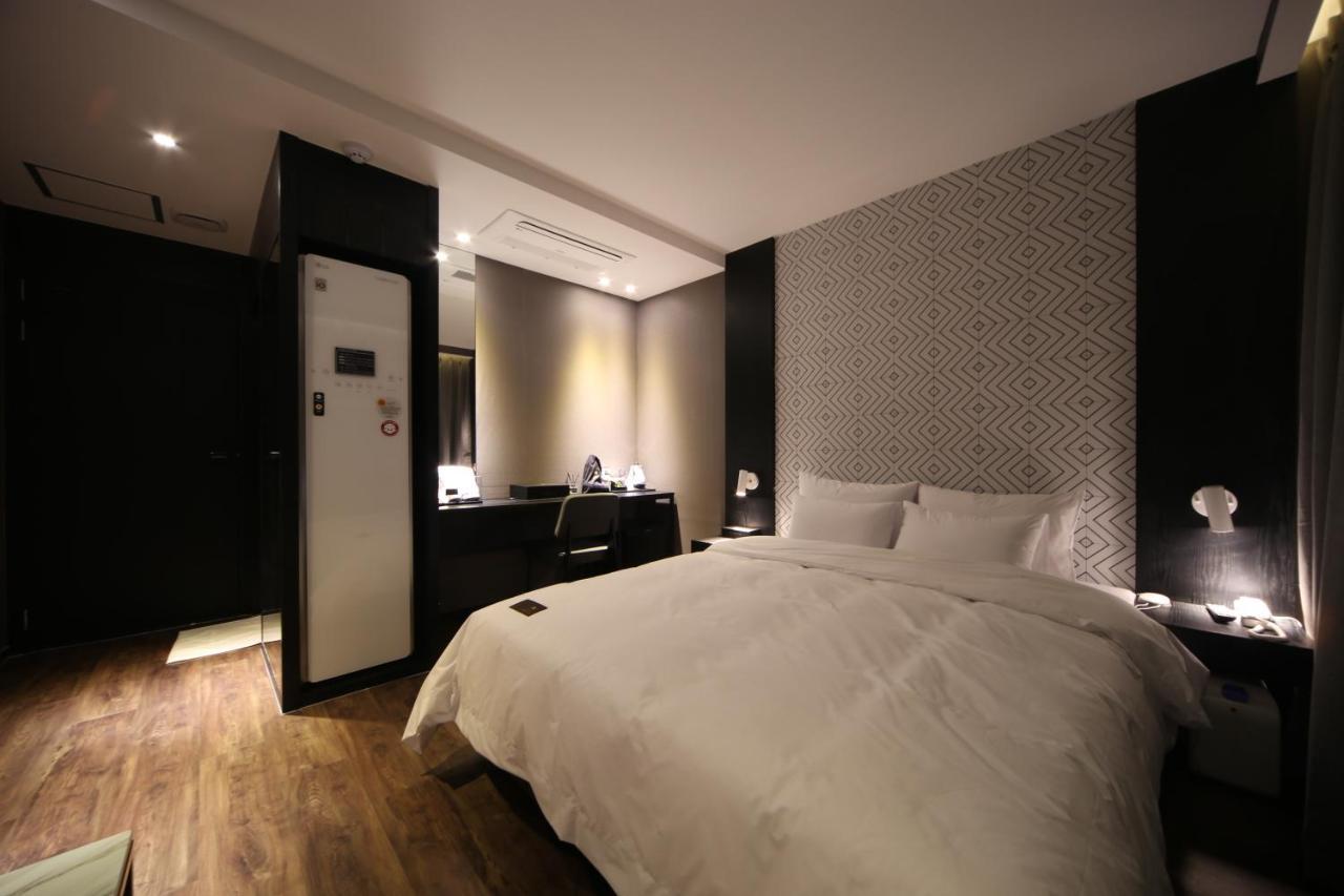 Hotel French Code Myeongji Busan Exterior photo